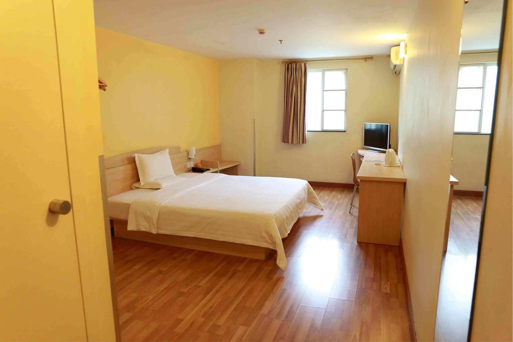 7Days Inn Bazhong Jiangbei Bus Station Centre Habitación foto